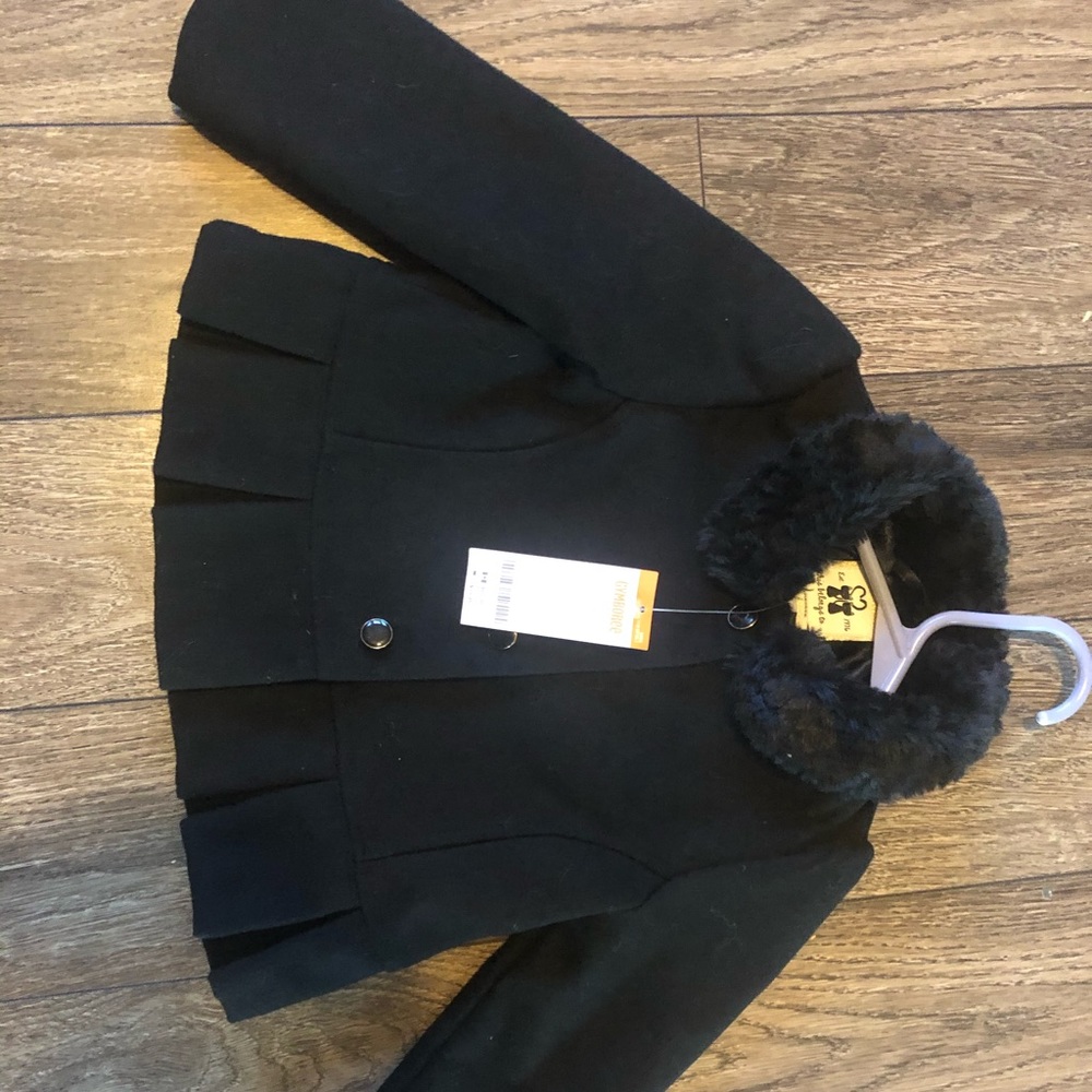 Girls size 2t/3t NWT coat